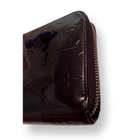 Louis Vuitton Vernis Zippy Wallet Rouge Fauviste - Picture 14 of 15